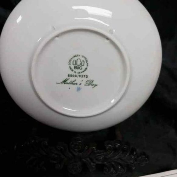 VINTAGE B&G BING & GRONDAHL COPENHAGEN PORCELAIN MOTHER'S DAY 1973. - Picture 5 of 7